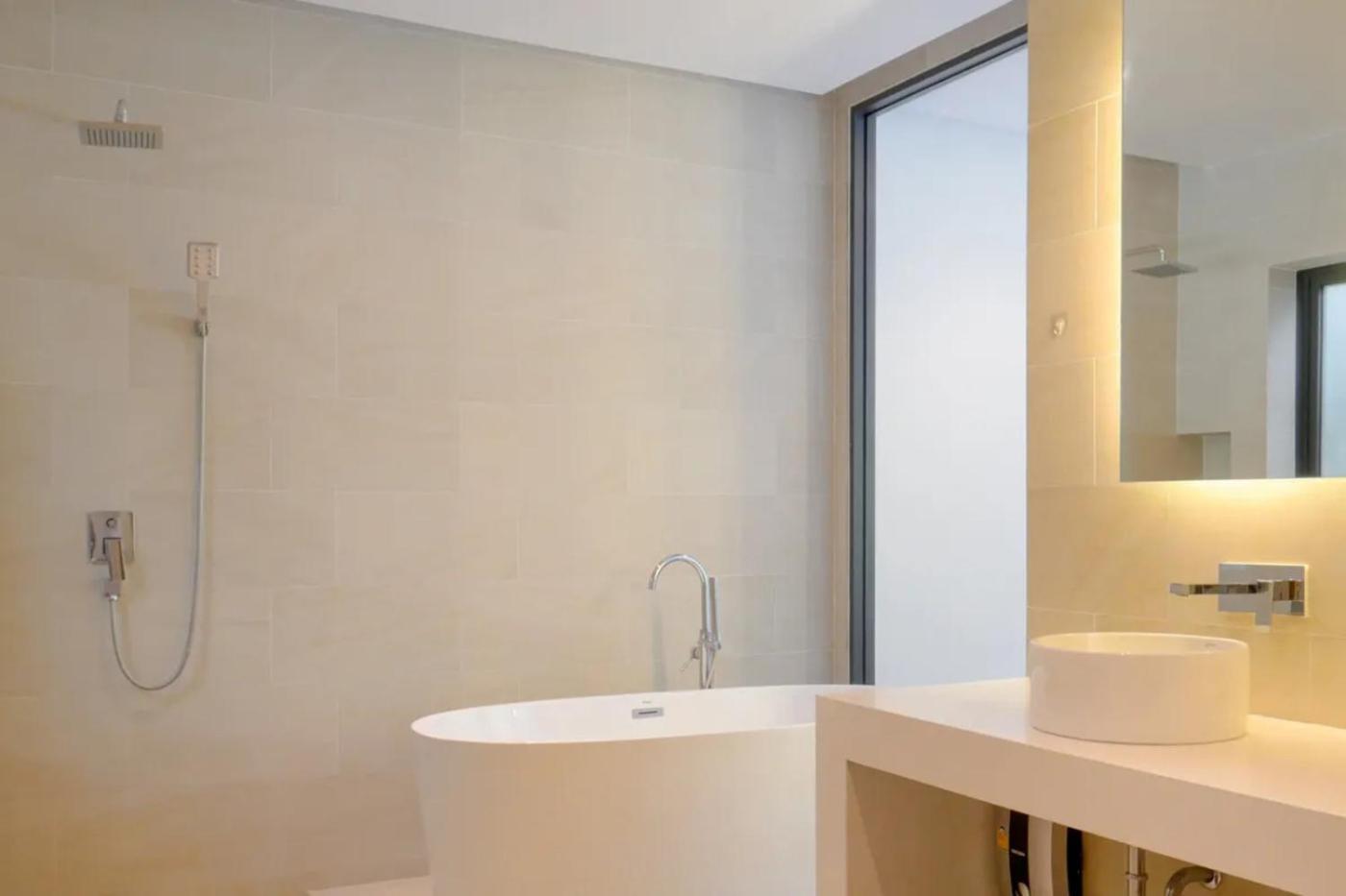 Phra Chan Villa 2Br - Infinity Pool & Sea View Pantai Chaweng Luaran gambar